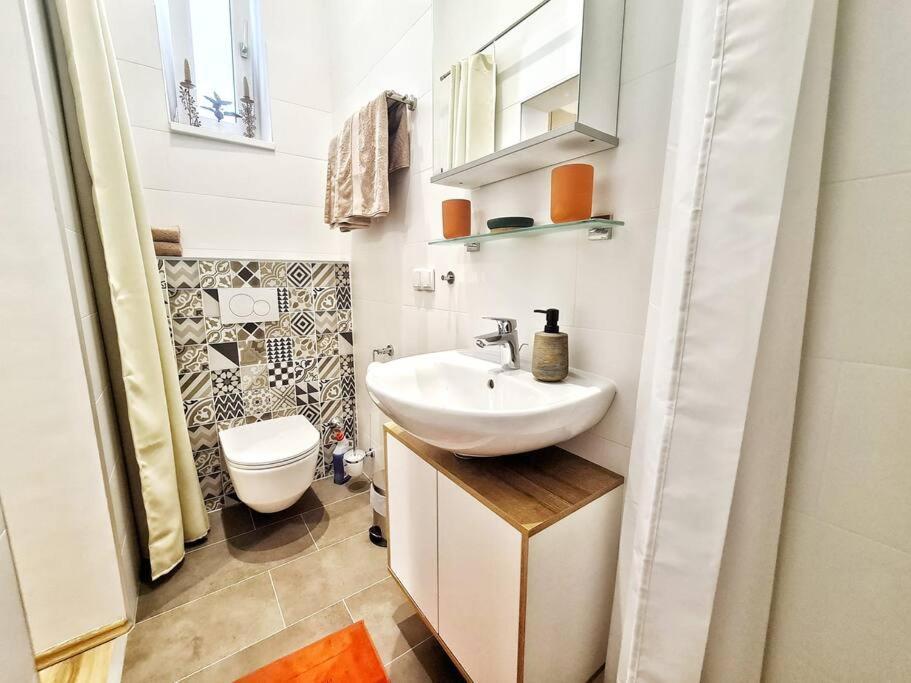 Magic-Trio-Apartment-Im- Zentrum-Von-Wien Bagian luar foto