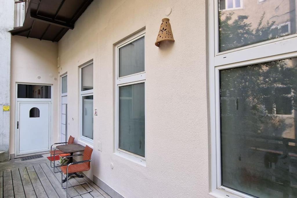 Magic-Trio-Apartment-Im- Zentrum-Von-Wien Bagian luar foto